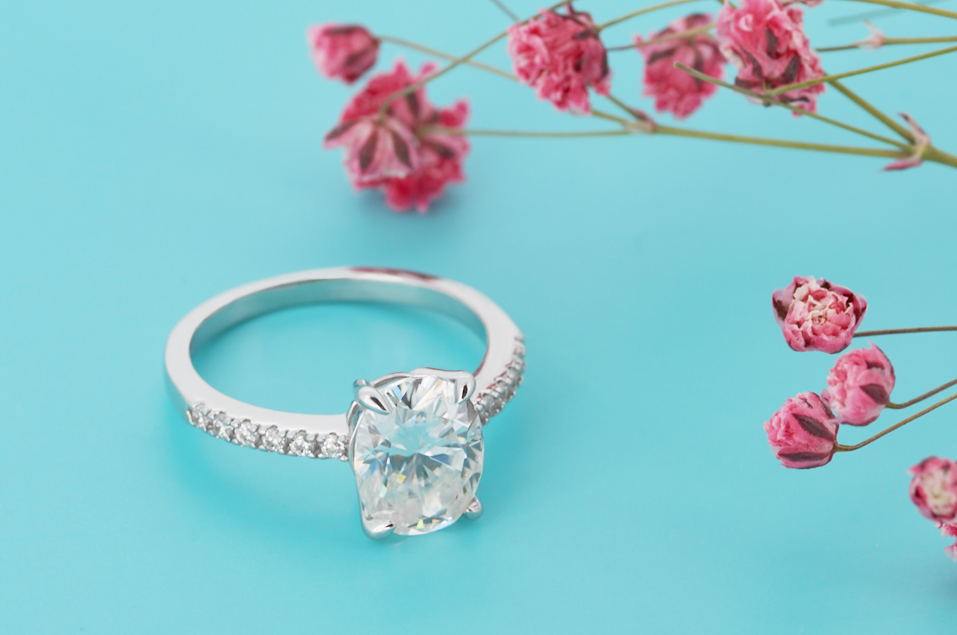 Wedding ring worth a lifetime-Moissan diamond