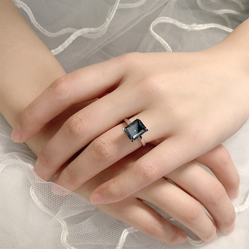 4ct Vivid Blue Uncoated color 8X10mm Radiant Cut Ring Moissanite 9K/14K/18K White Gold , Moissanite Ring, Engagement Ring, Women Gift