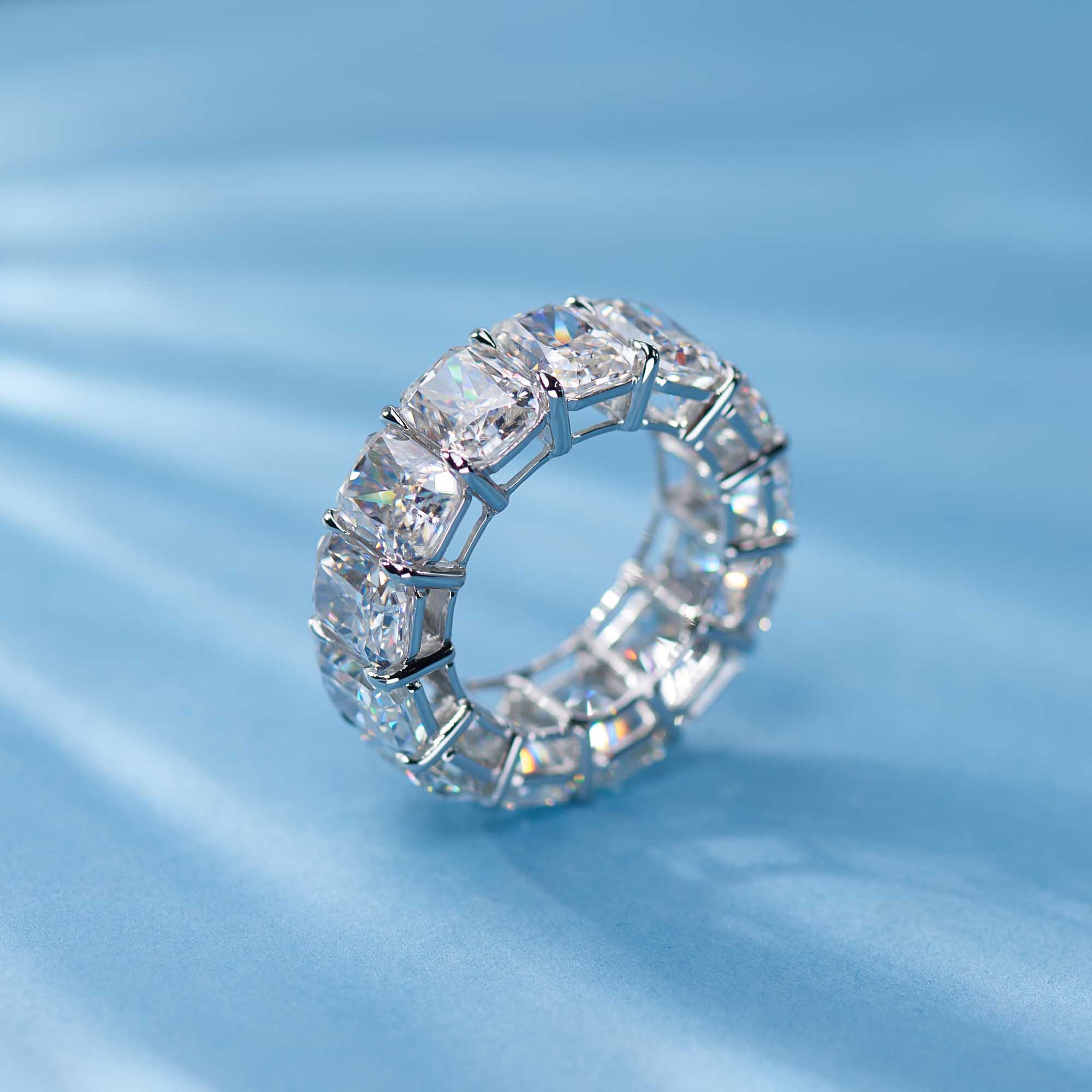 GIGAJEWE 25Ct 9K/14K/18K White gold 6*8mm Radiant cut Moissanite Ring, Anniversary Band Eternity Ring,moissanite engagement ring