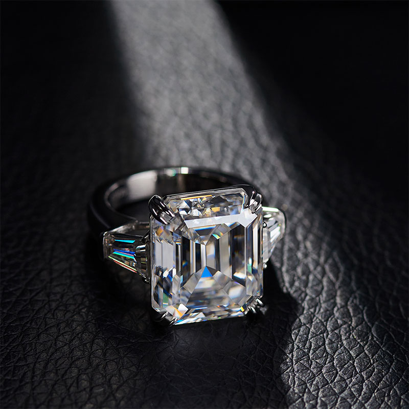 GIGAJEWE 15.2ct White D Color Emerald Cut and Baguette Moissanite 9K/14K/18K , Engagement Ring, Anniversary Gift,Girlfriend gift