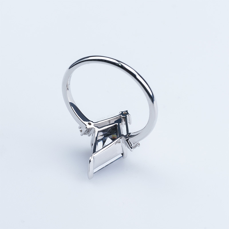 GIGAJEWE 7*14mm 2.5ct Kite cut Gray color 9K/14K/18K White Gold Ring Moissanite Ring , Gold Anniversary Ring,Women Ring,Women Gift