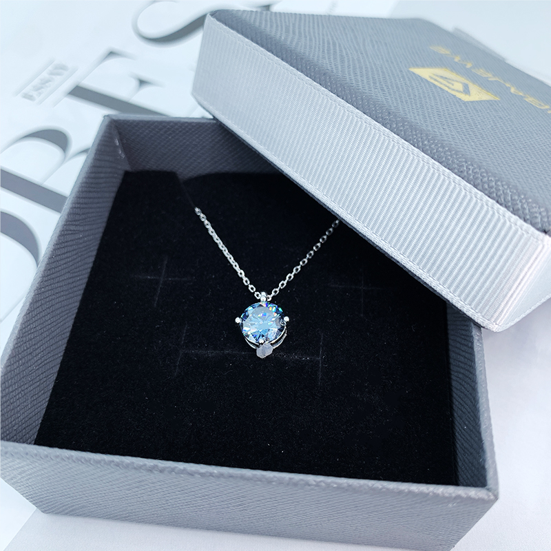 GIGAJEWE 2ct White Gold 9K/14K/18K Necklace 8mm Round Cut Blue Color Moissanite Necklace , Gold Necklace,mother