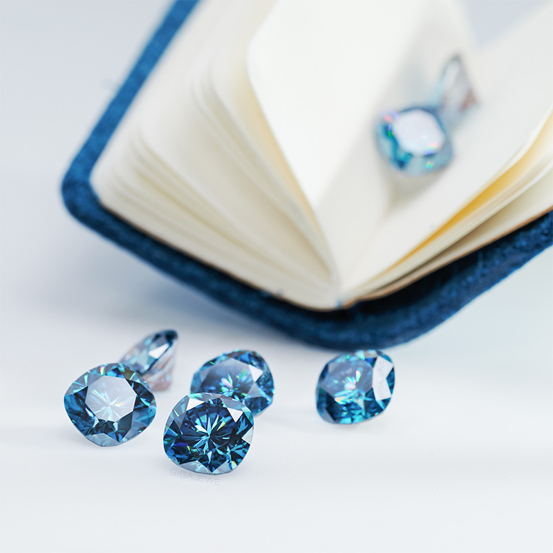 GIGAJEWE Moissanite Handmade Cushion NovaColor Blue VVS1 Premium Gems Loose Diamond Test Passed Gemstone For Jewelry Making