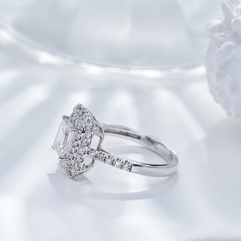 GIGAJEWE White Emerald cut 1.0ct CVD Lab Grown Diamond 18K White Gold DEF Color Ring Wedding Ring,Women Ring