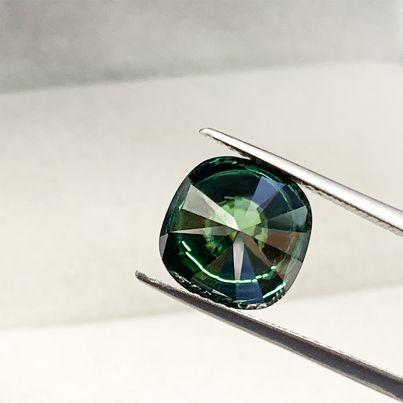 GIGAJEWE 10mm 4.8ct Cushion Cut Dark Green Moissanite Loose Diamond Gemstone loose Moissanite For Jewelry Making