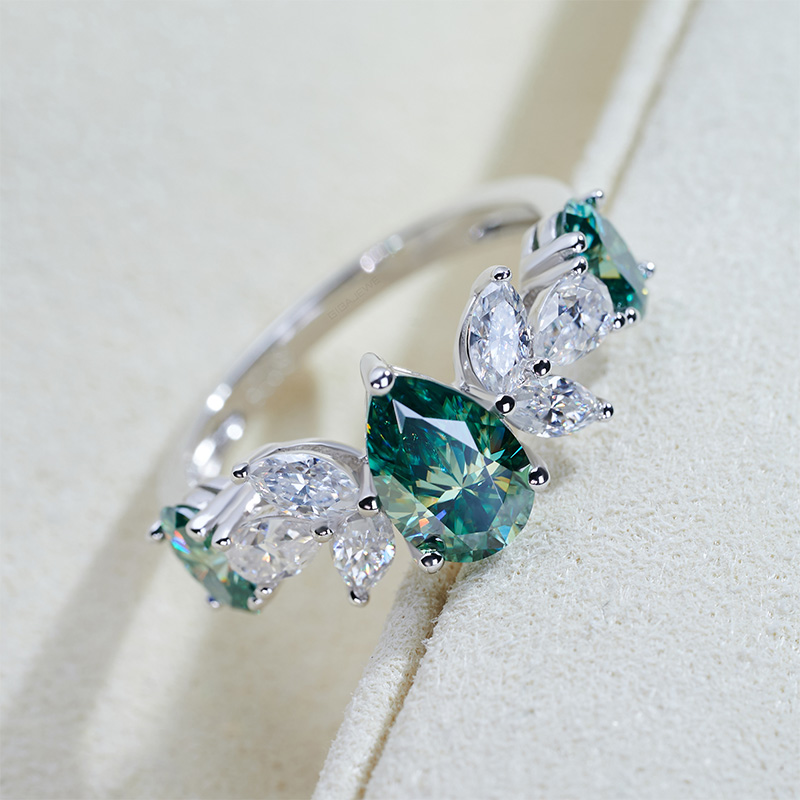 GIGAJEWE 9K/14K/18K White Gold 6*9mm 4.0ct Blue Green color Pear Cut Wedding Ring , Moissanite Engagement Ring