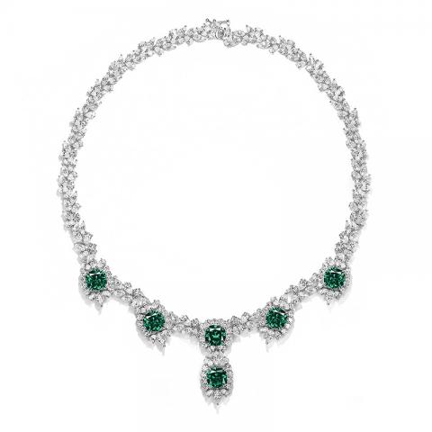 GIGAJEWE Total 89.02ct 18K White Gold Necklace Natural Green and white Pear and Cushion cut Moissanite Necklace ,Gold Necklace,Women Gifts